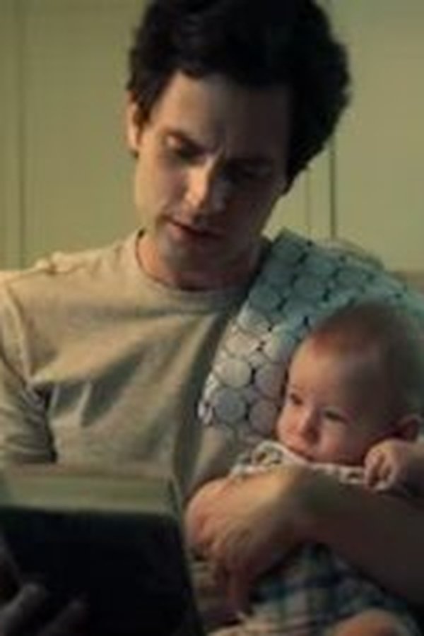 YOU – S03E01 – E vissero felici e contenti