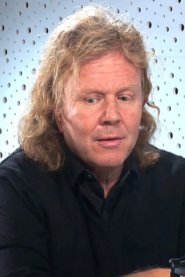 Tomáš Vacek's headshot