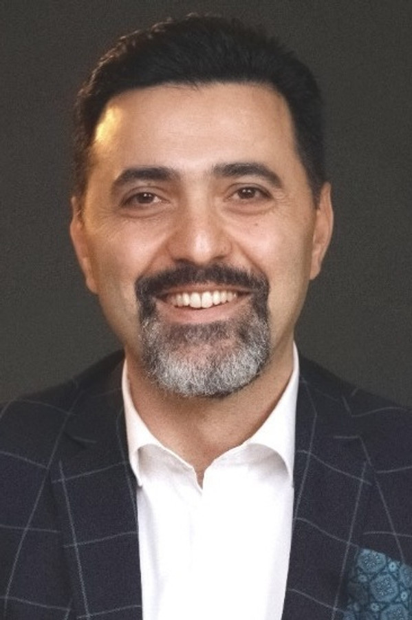 Ilgar Mehti's headshot