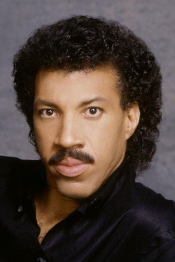 Lionel Richie's headshot