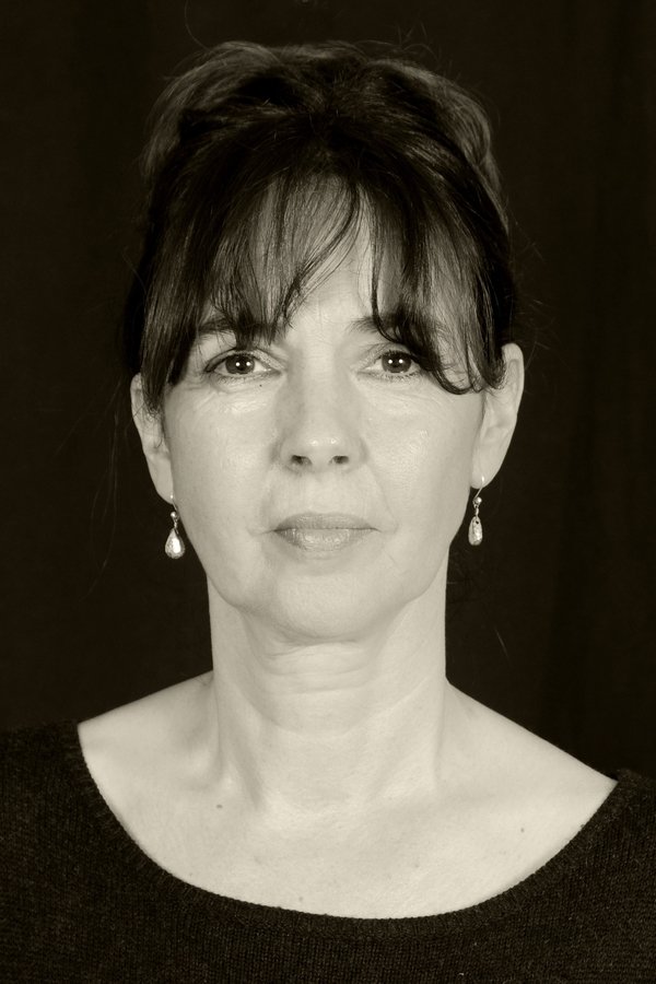 Phoebe Nicholls's headshot