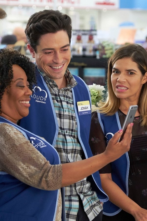 Superstore – S03E08 – Video virale