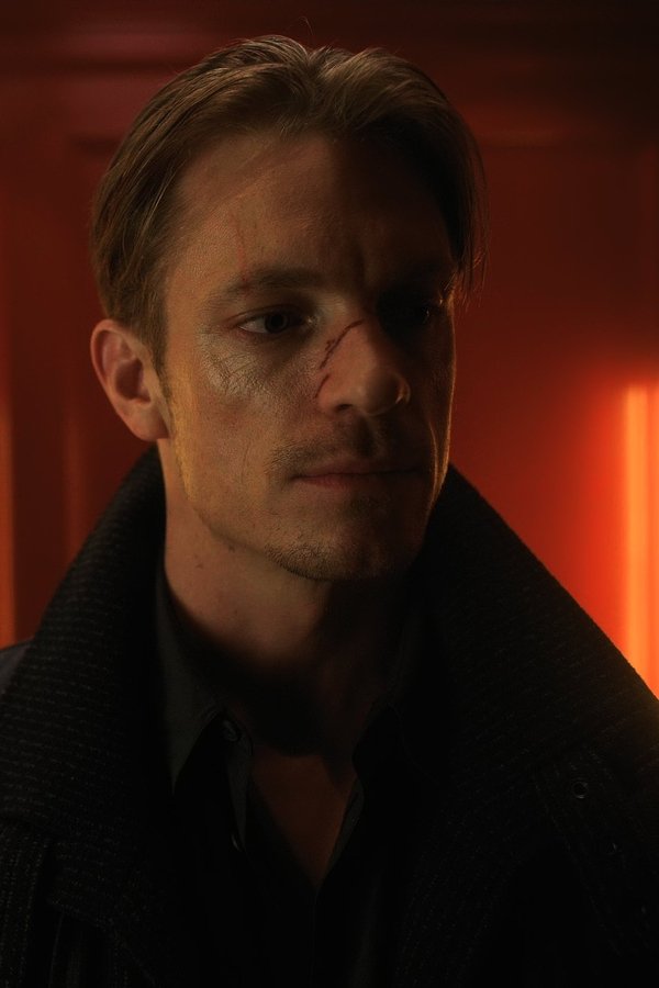Altered Carbon – S01E02 – Un angelo è caduto