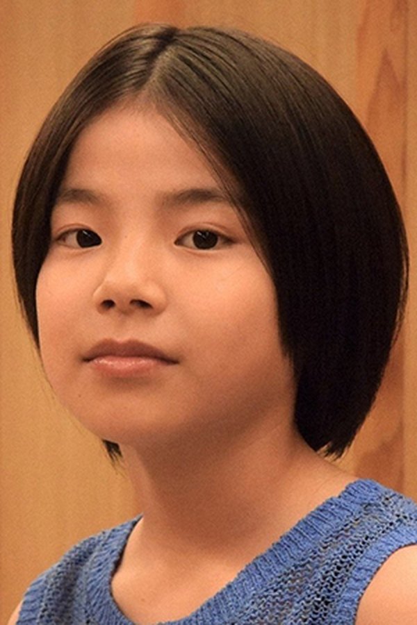 Kana Osawa's headshot