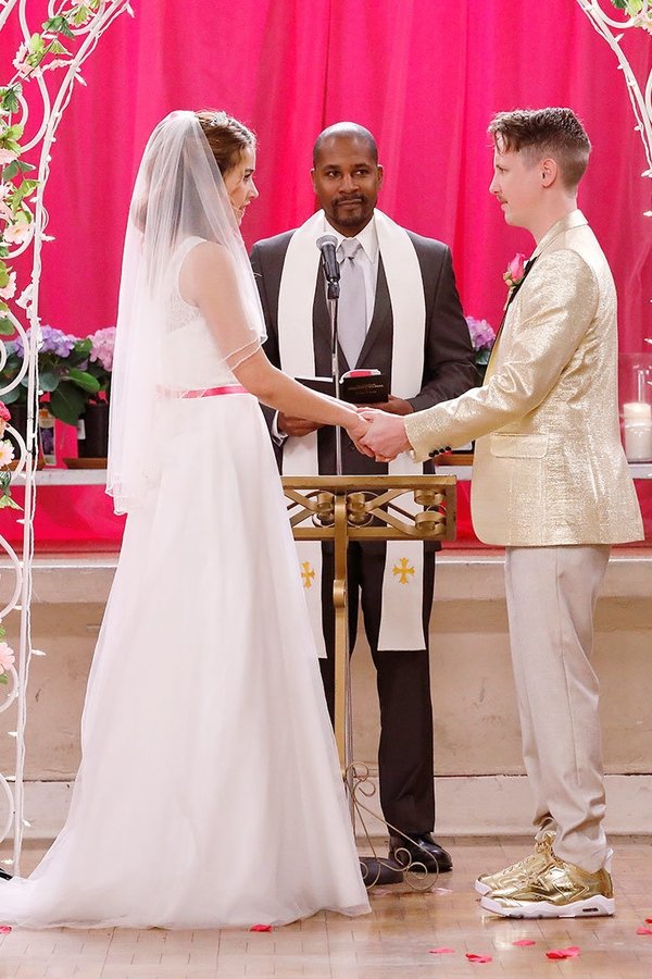 Superstore – S02E21 – Il matrimonio di Cheyenne