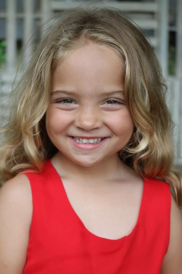 Chloe & Sophia Garcia-Frizzi's headshot