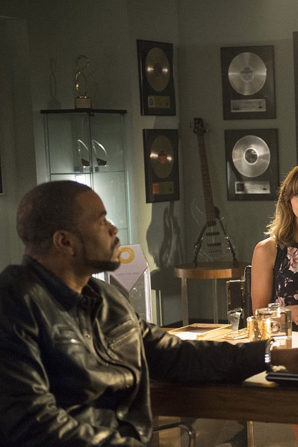 Scorpion – S01E08 – Affari pericolosi