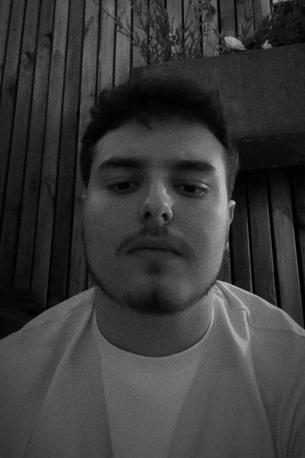 Bojan Petrovski's headshot