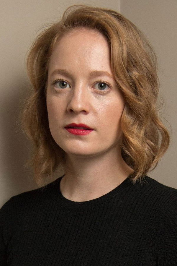 Leonie Benesch's headshot