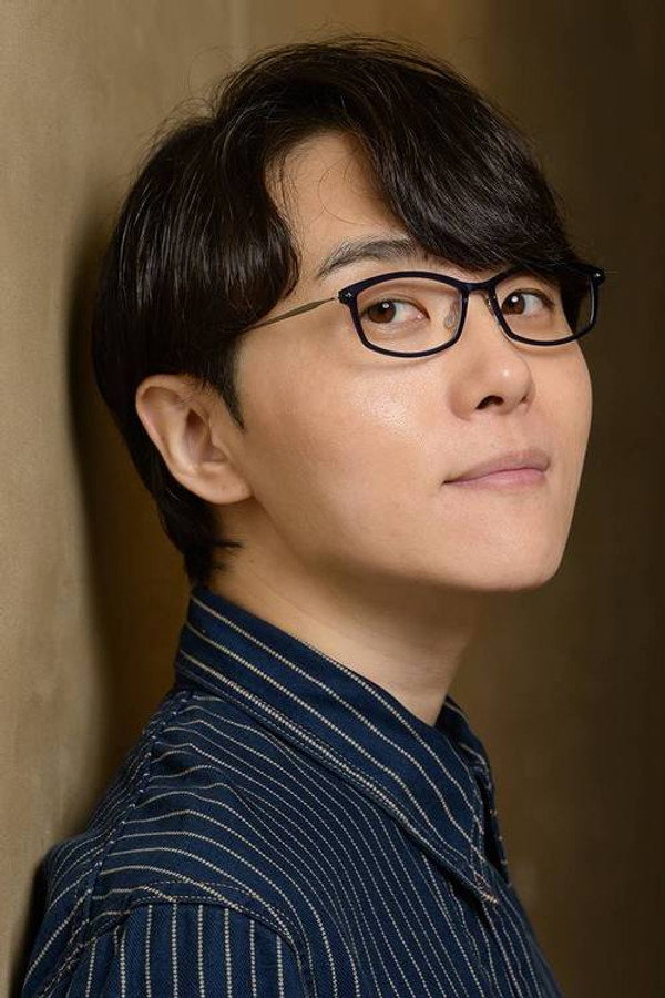 Nam Doh-hyeong's headshot