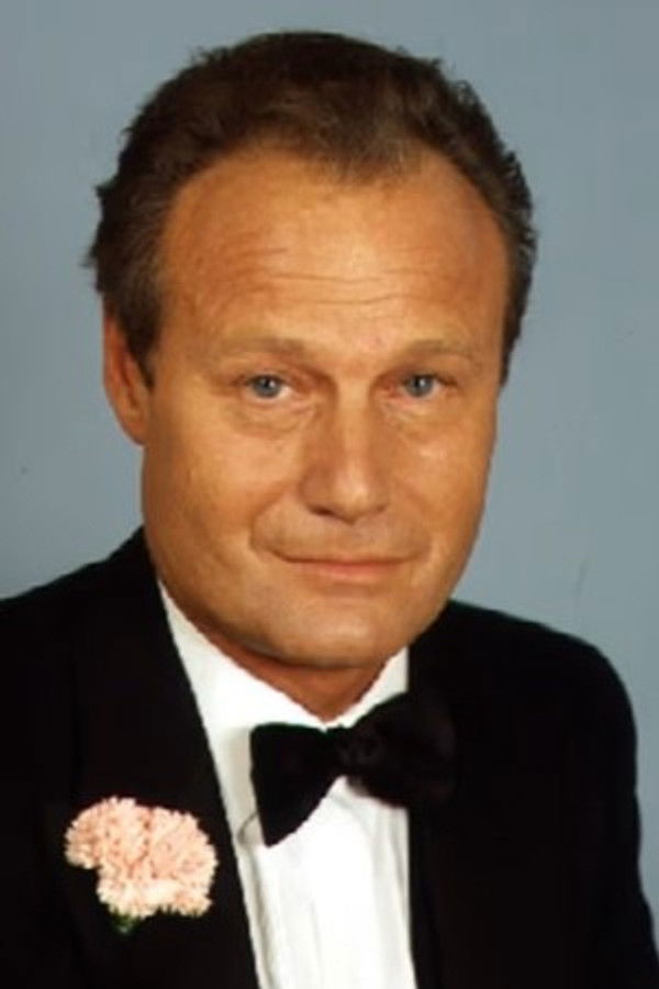 Karl Walter Diess's headshot