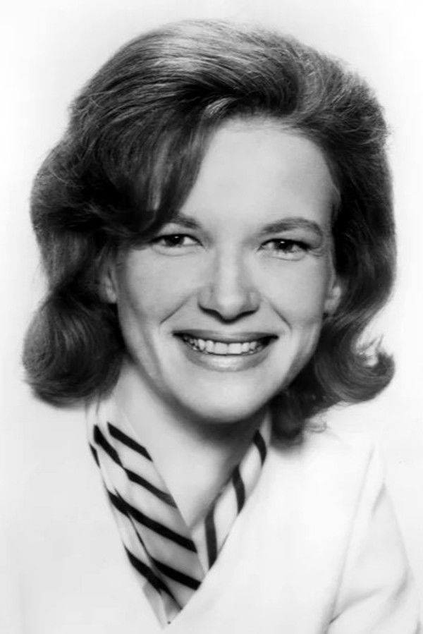 Sally Brophy's headshot