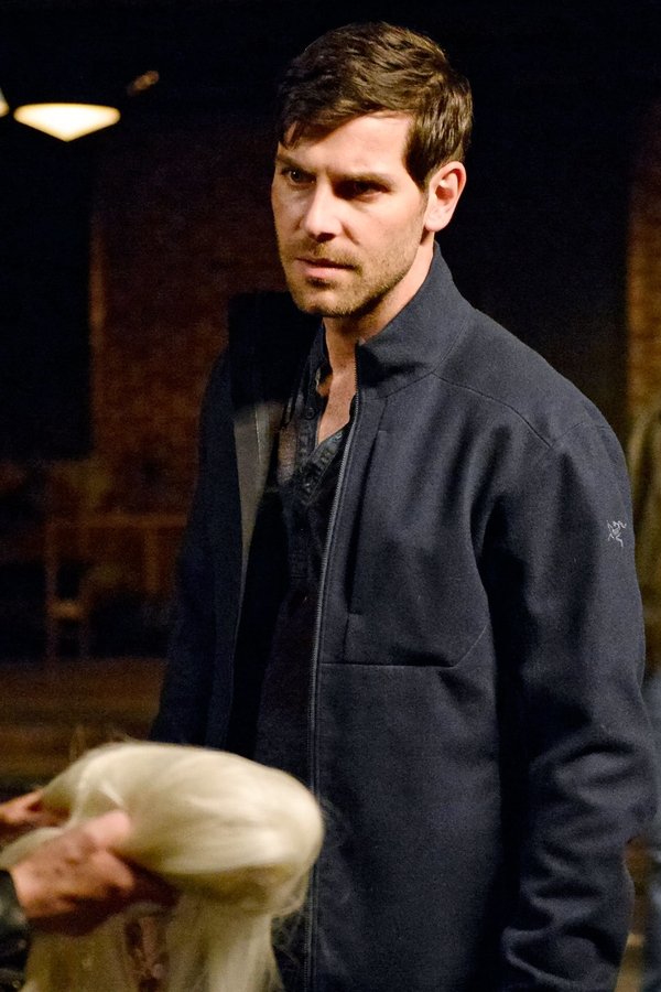 Grimm – S06E01 – Fuggiasco