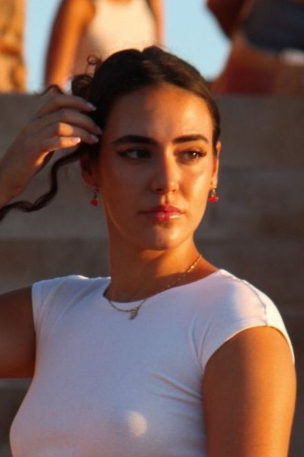 Marta Calderón's headshot
