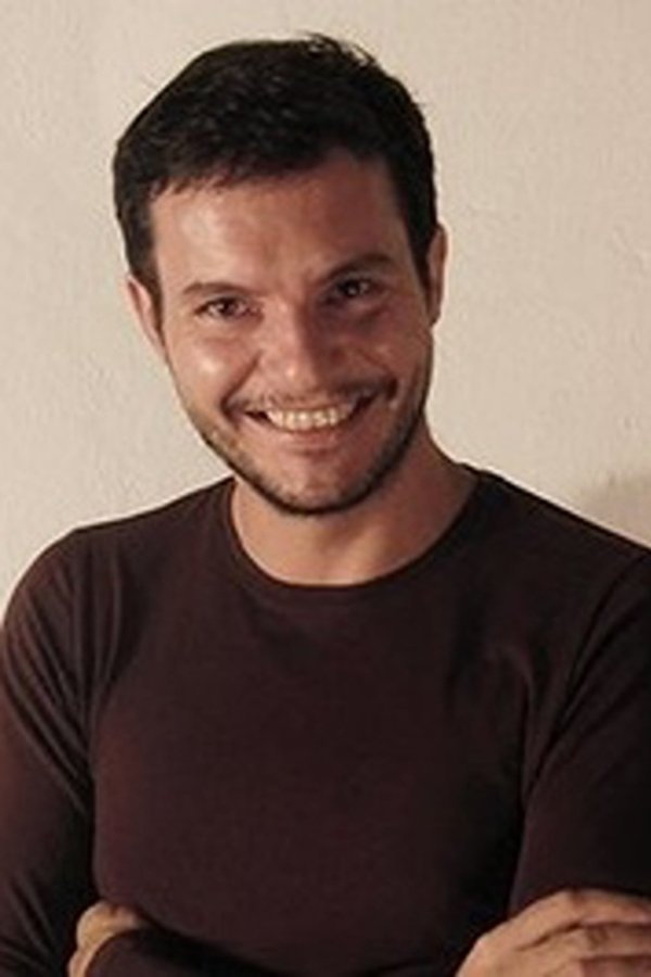 Cedric Sester's headshot