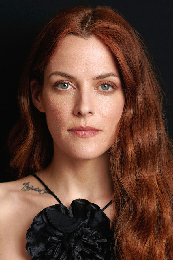 Riley Keough's headshot