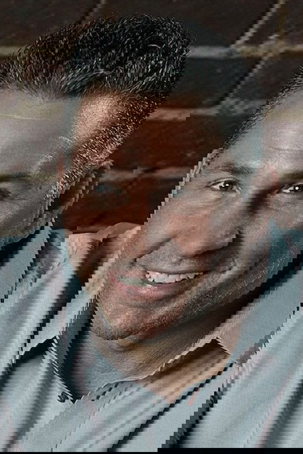 Mike Vecchione's headshot