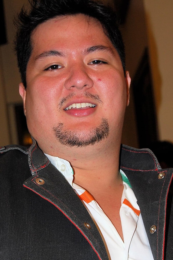 Ryan Yllana's headshot