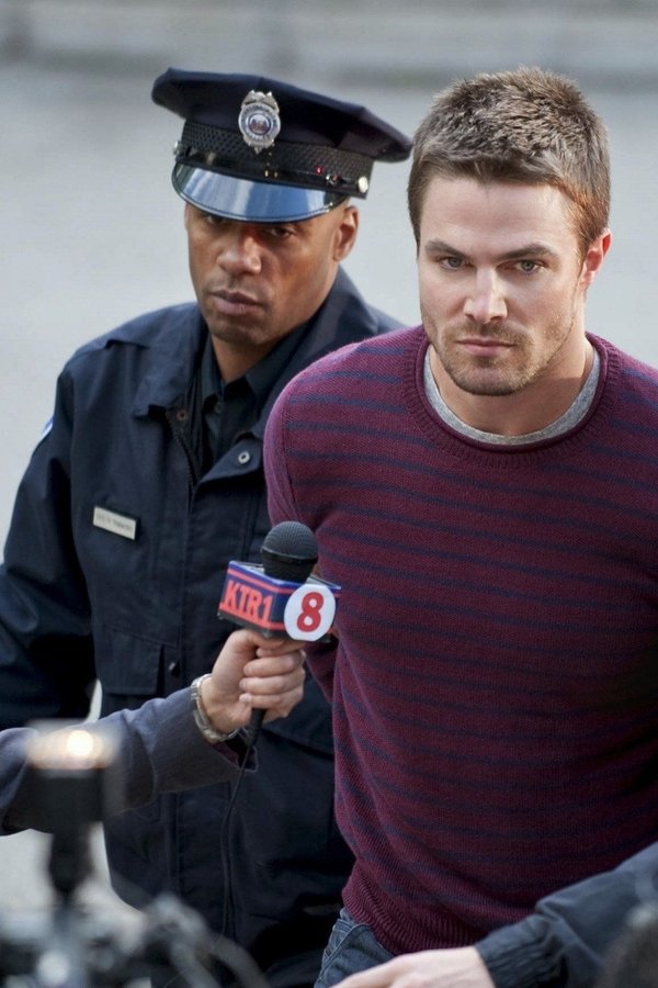 Arrow – S01E05 – Un uomo a pezzi