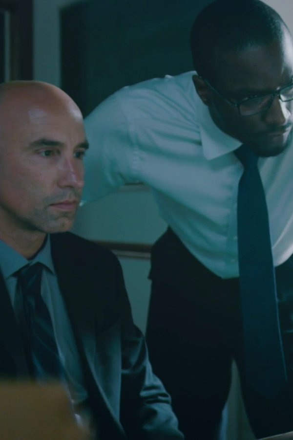 Delitti in copertina – S02E07 – Episodio 7