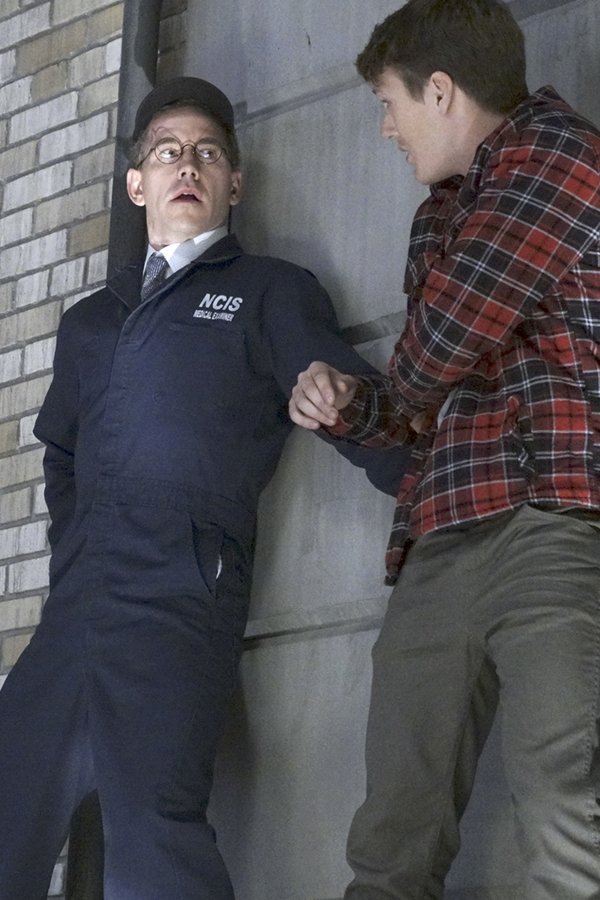 NCIS – Unità anticrimine – S14E13 – A testa alta