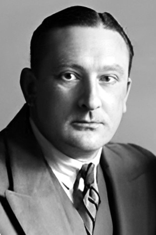 Frank Cellier's headshot