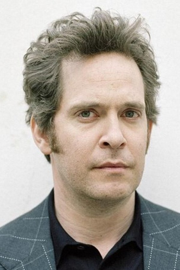 Tom Hollander's headshot