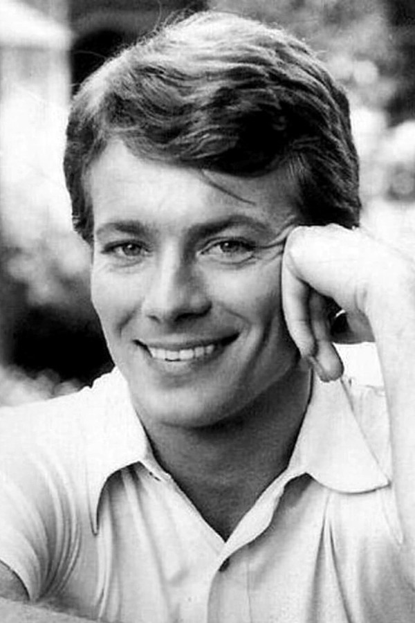 Robert Hoffmann's headshot