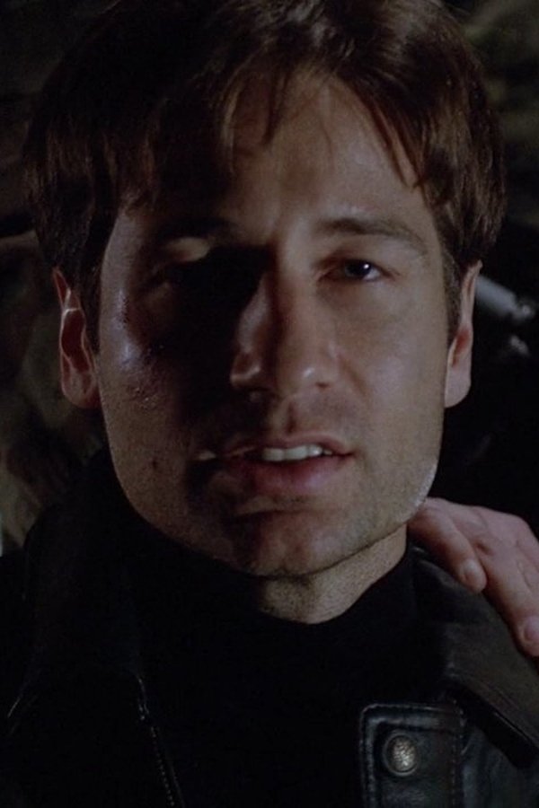 X-Files – S01E10 – Caccia all’alieno