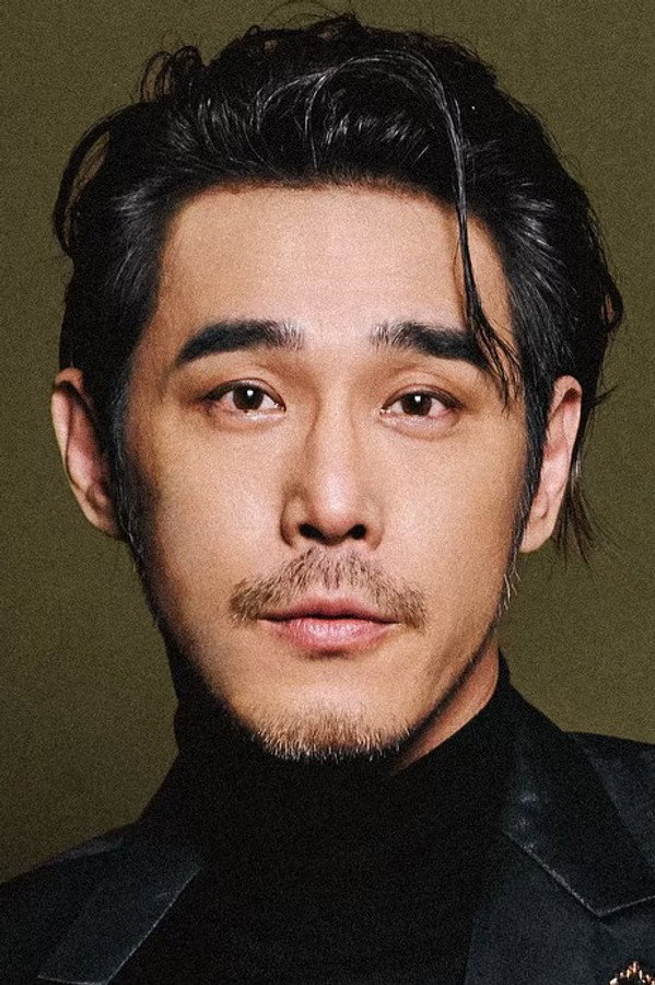 Tender Huang's headshot