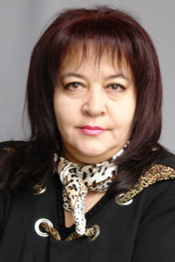 Zamira Melikova's headshot