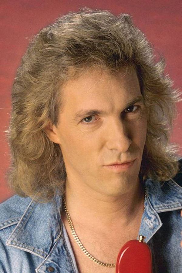 Francis Buchholz's headshot