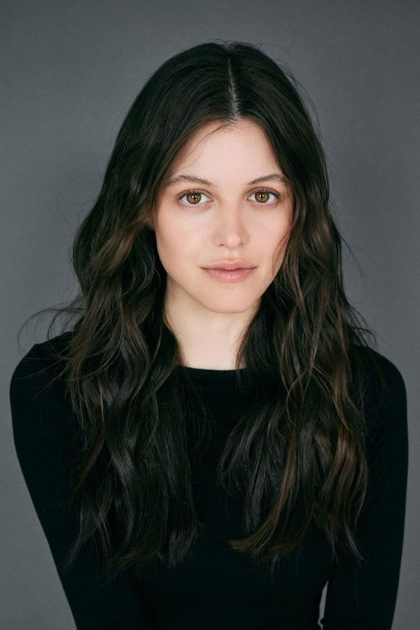 Sara Waisglass's headshot