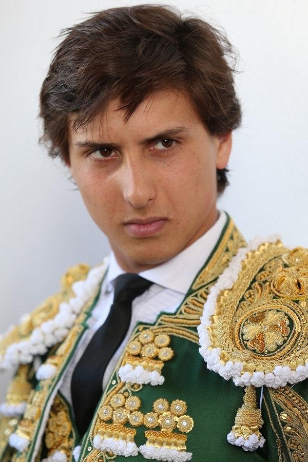 Andrés Roca Rey's headshot