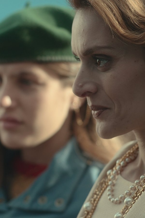 La vita bugiarda degli adulti – S01E03 – Amarezza