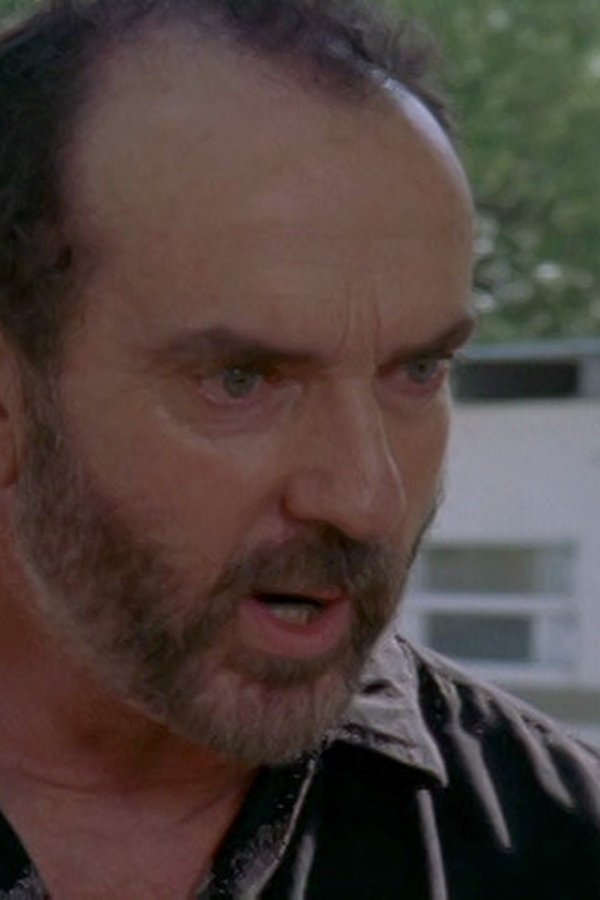 H2O – S02E08 – Dalla parte sbagliata