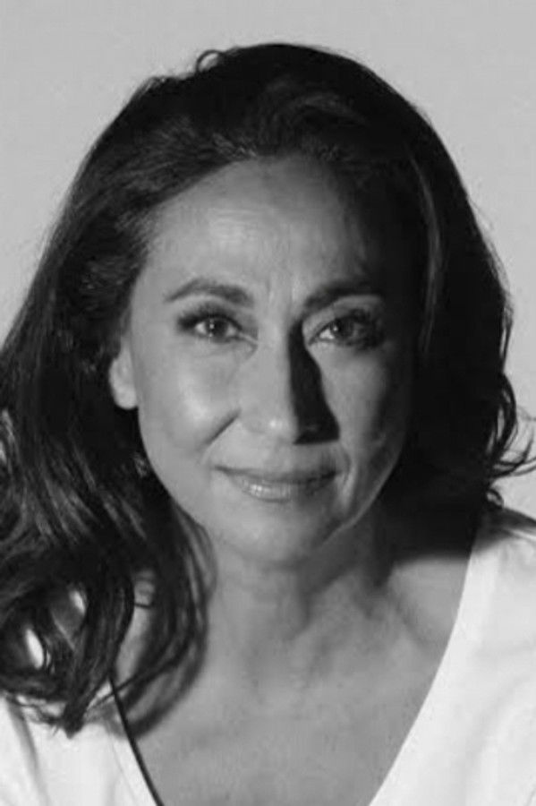 Cherie Gil's headshot