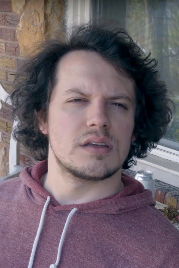 Garrett Sauer's headshot
