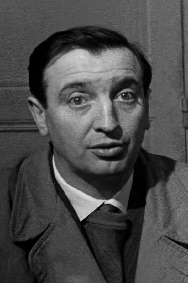 Albert Rémy's headshot