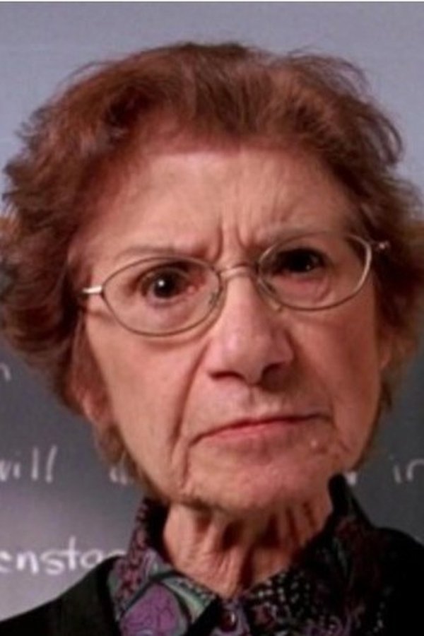 Bathsheba Garnett's headshot