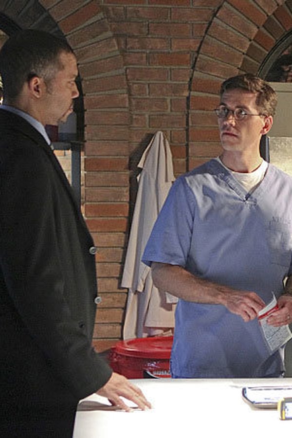 NCIS – Unità anticrimine – S12E17 – La banda Dinozzo