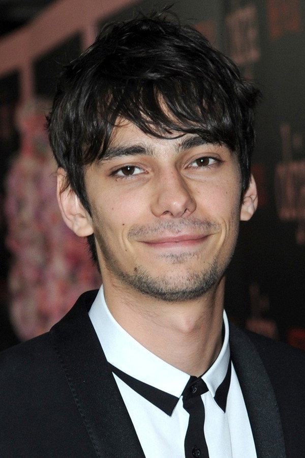 Devon Bostick's headshot