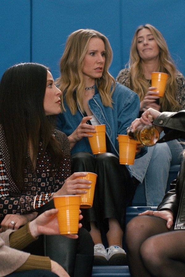 Nobody Wants This – S01E07 – Mogli e fidanzate