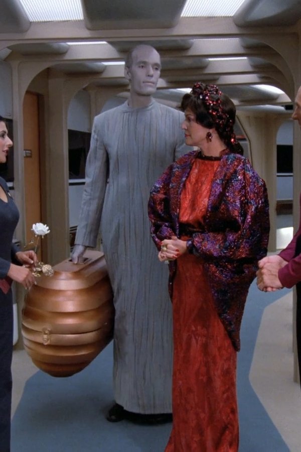 Star Trek: The Next Generation – S01E10 – Haven