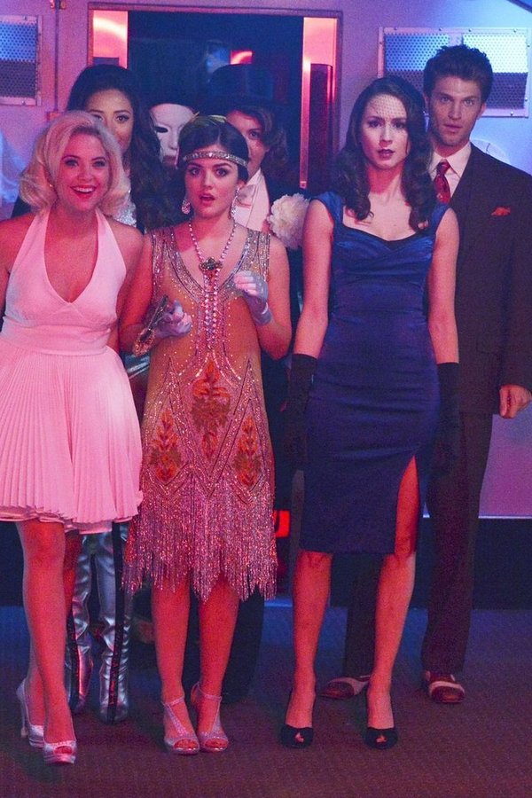 Pretty Little Liars – S03E13 – Il treno per Halloween