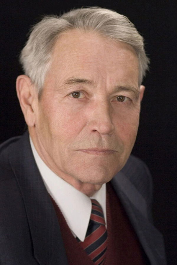 Vladimir Zemlyanikin's headshot