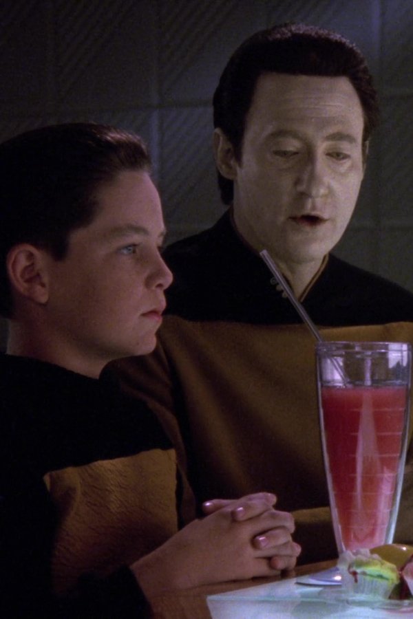 Star Trek: The Next Generation - Bölüm 11