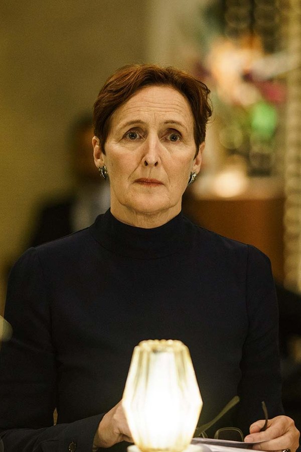 Killing Eve – S01E06 – Portatemi nella fossa