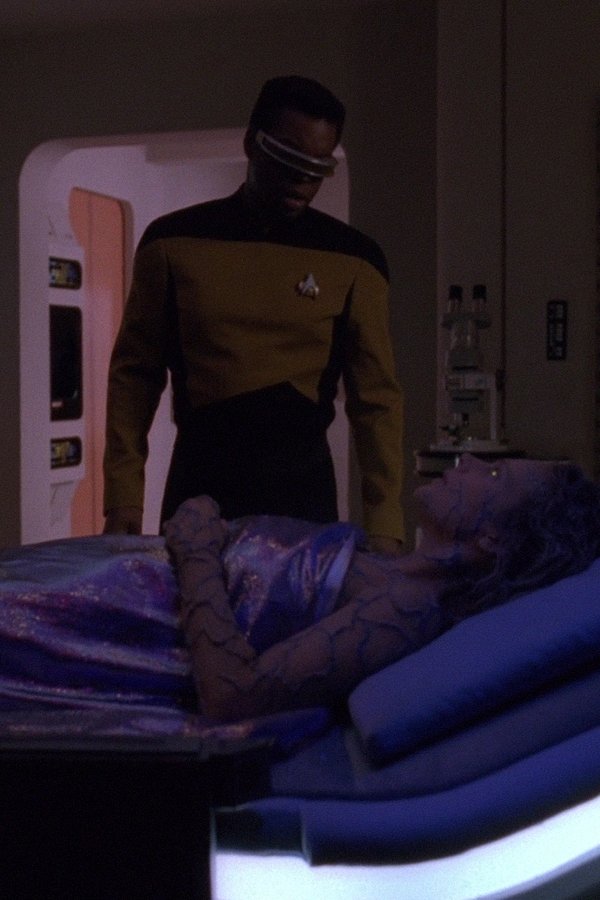 Star Trek: The Next Generation - Bölüm 18