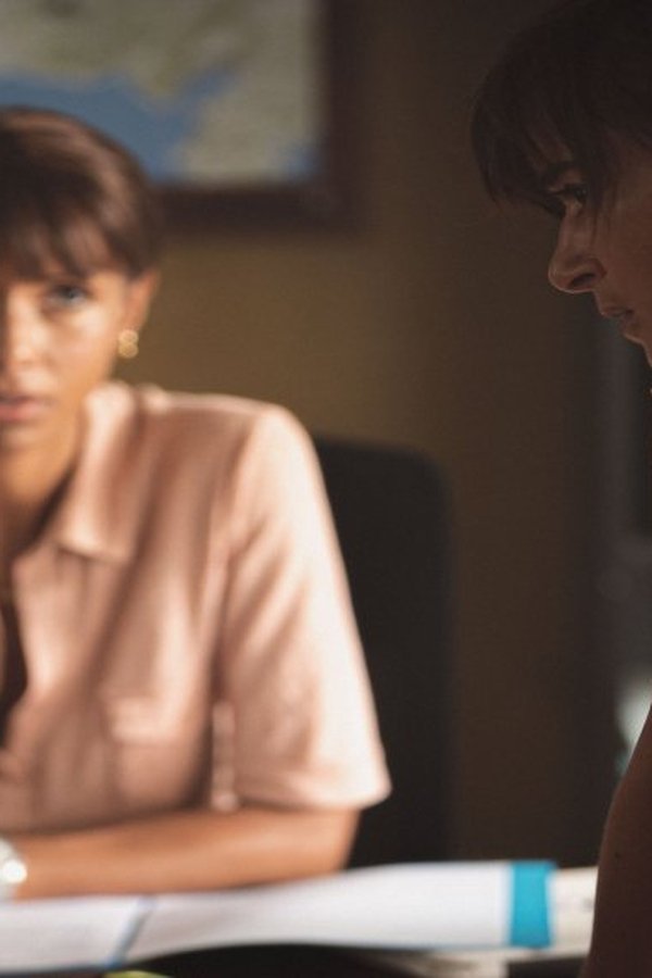 Delitti ai Tropici – S04E06 – Episodio 6